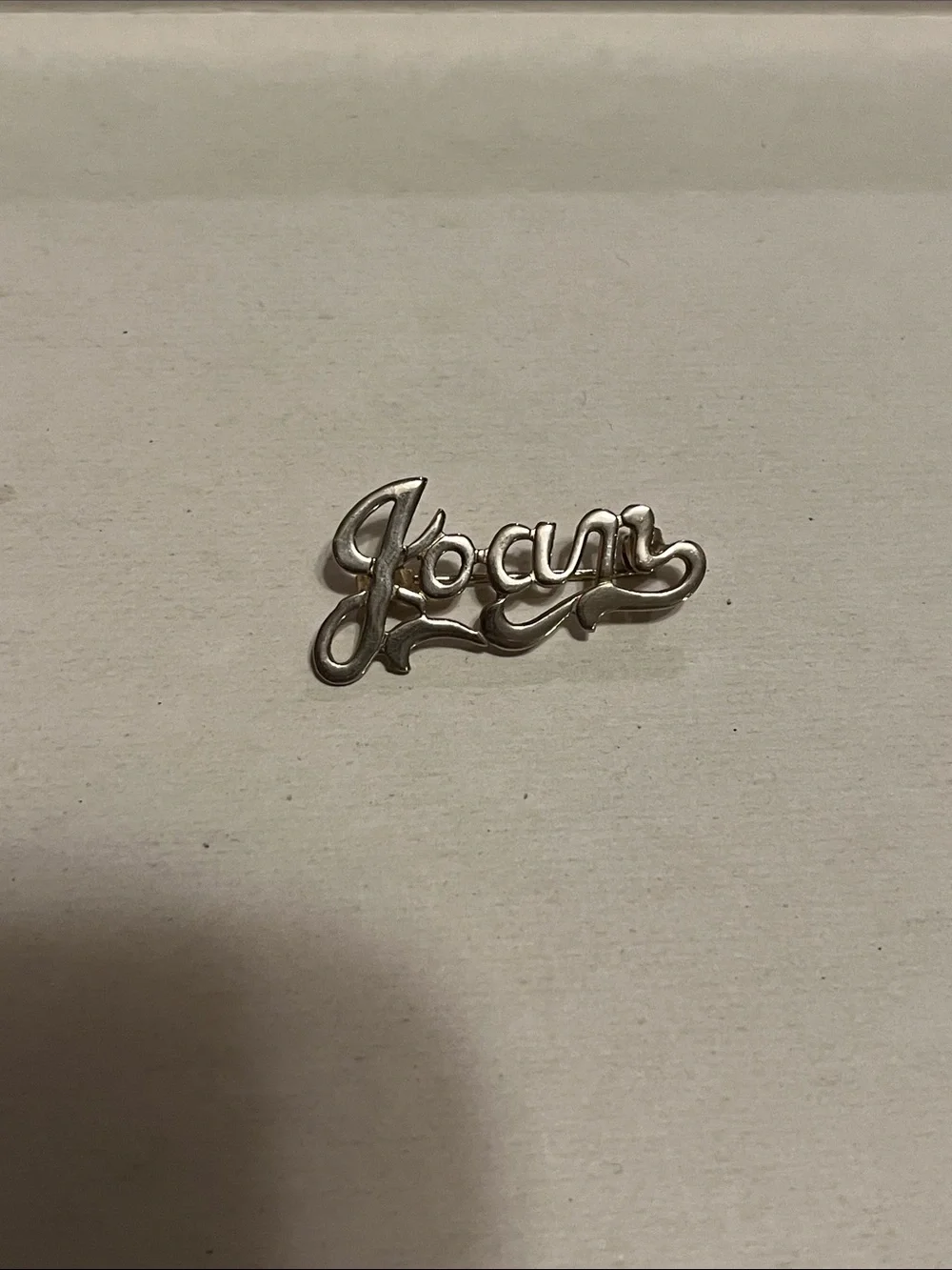 Silver tone ‘Joan’ pin